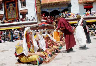 Hemis Festival