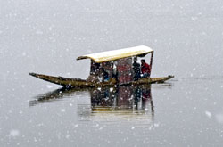 Dal Lake during winters