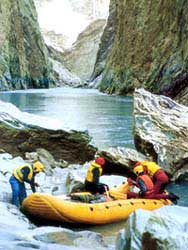 Preparing to raft down the Zanskar